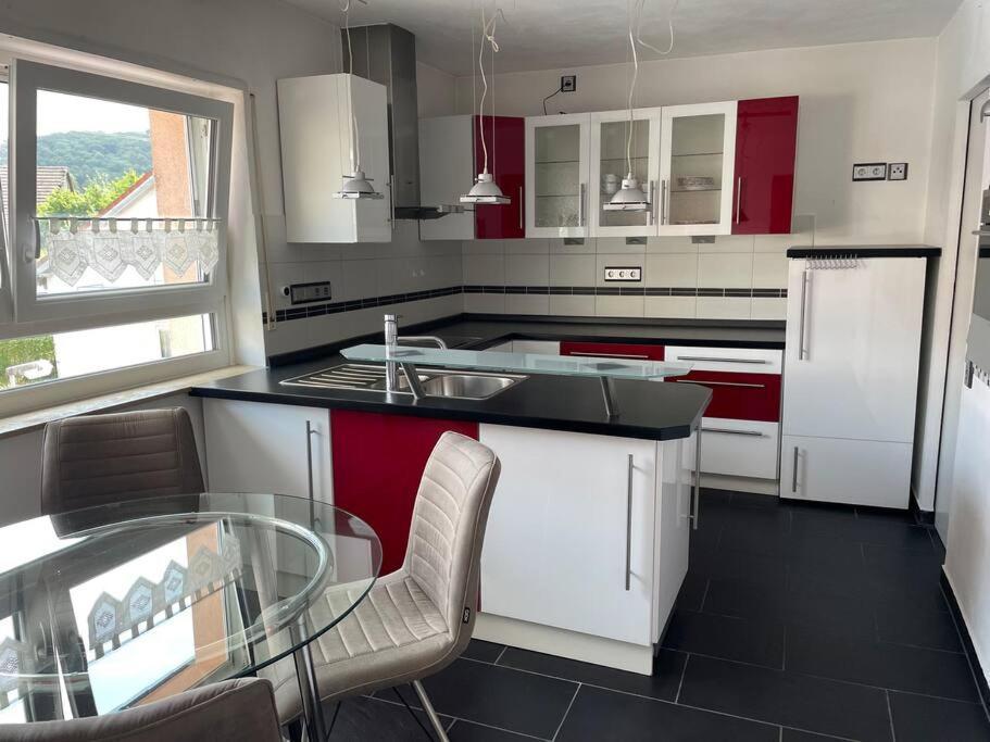 Maisonette Apartment Family & Business Naehe Heidelberg I Kueche I 6 Schlafplaetze Синшайм Екстериор снимка